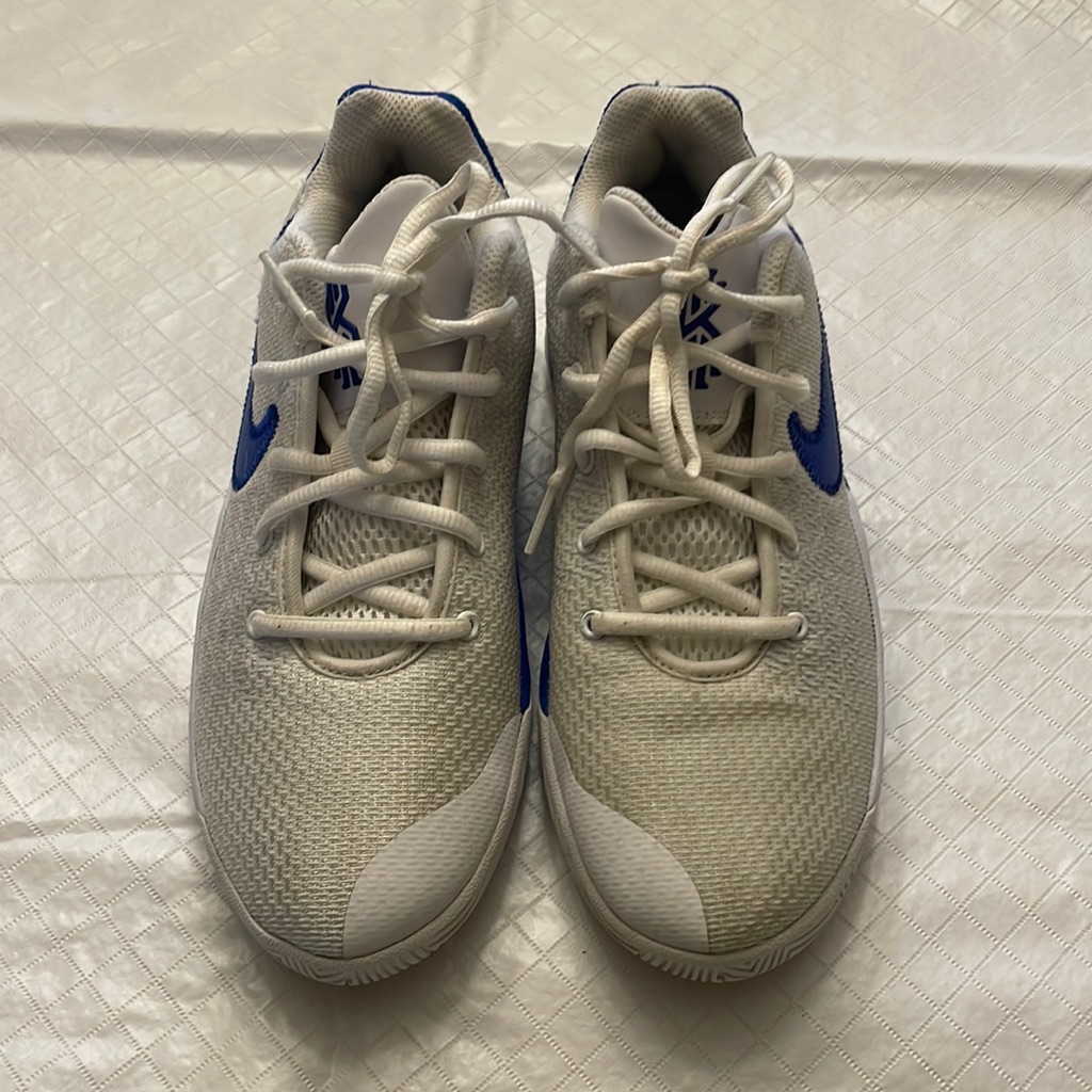 Nike Kylie Flytrap 2
